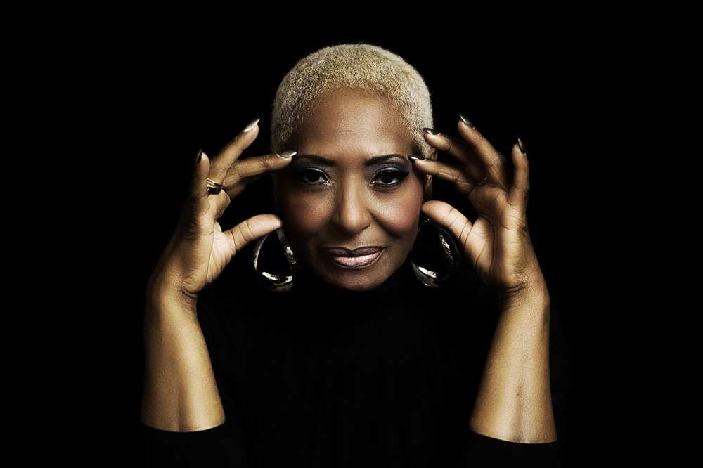 La imagen tiene un atributo ALT vacío; su nombre de archivo es martha-high-1.jpg